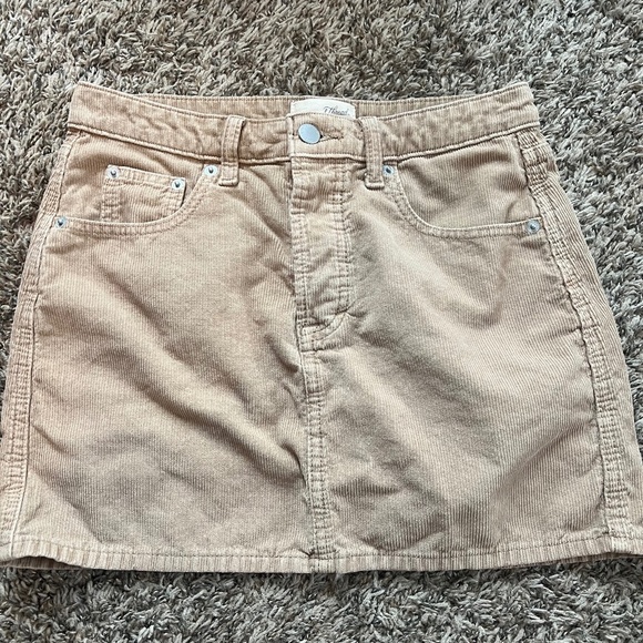 NWOT Universal Thread womens tan corduroy buttonfly mini skirt size 2 - Picture 1 of 5